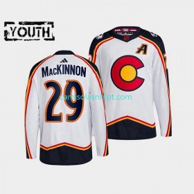 Camiseta Colorado Avalanche Nathan MacKinnon 29 Adidas 2022-2023 Reverse Retro Branco Authentic - Criança